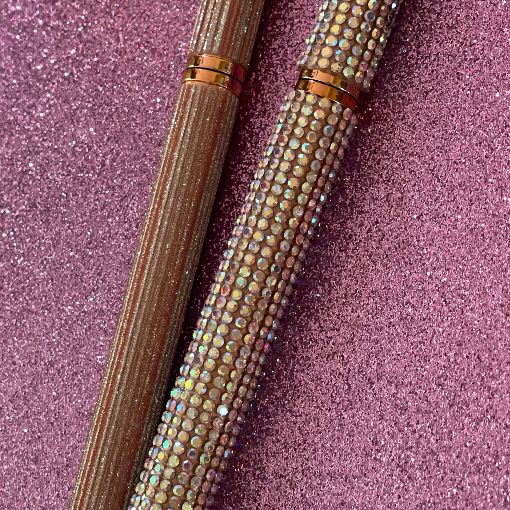 Pen Lash Adhesive